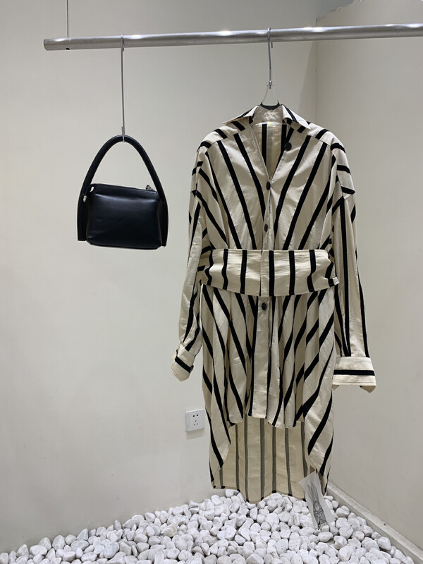 [d.two D2] striped high-grade shirt dress (with waist rope) 2103089# CSX
