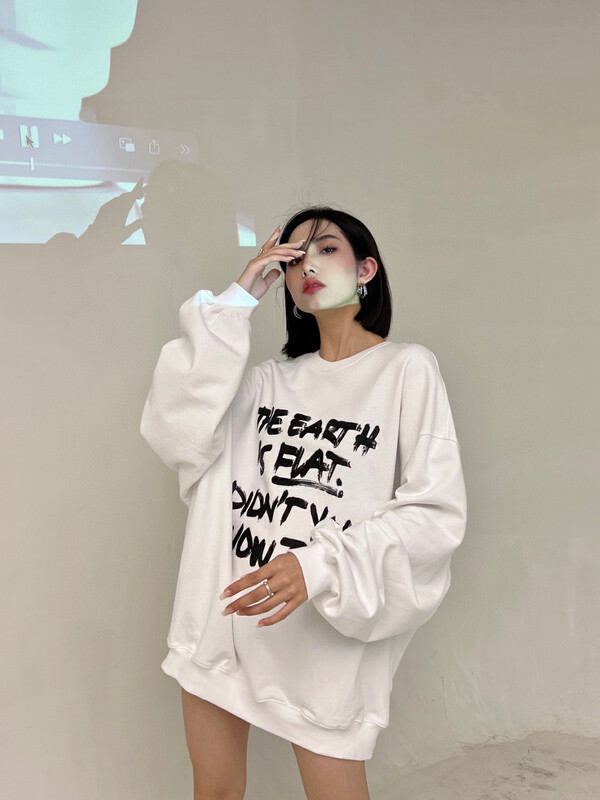 Original price 157.79! [d.two D2] letter graffiti loose sweater 2120268# zxl