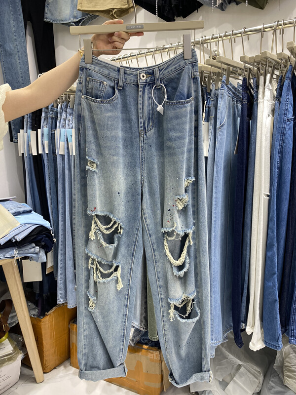 [jiajiatmmt Muli] comfortable and versatile torn jeans 9123# L