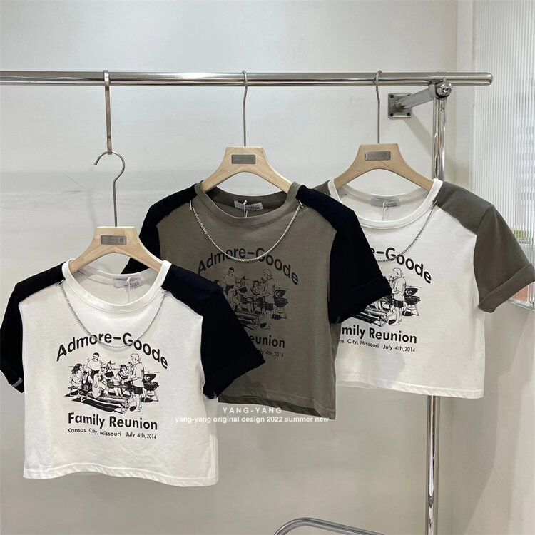 [Yang Yang] letter printed round neck short short sleeved T-shirt (with detachable chain) c6352# CLS
