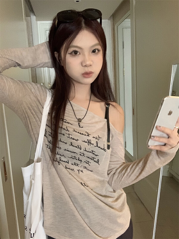 [dolly] loose letters slim design sense niche long sleeve T-shirt 8855 \pcz