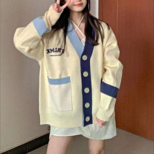Japanese college style color matching V-neck embroidered sweater cardigan jacket female students autumn new Korean sweater trend