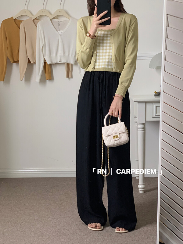 [R n] Korean sweet sunscreen knitted cardigan + versatile lattice suspender vest set 81665# ll