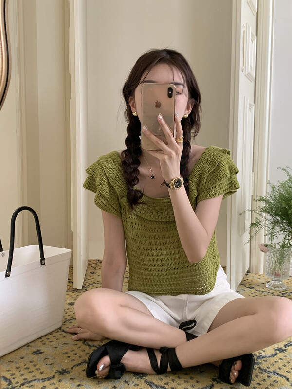 [dolly] refreshing salt minority girls' simple and versatile low round neck thin hollow out meat covered sleeve sweater 2039# PCZ