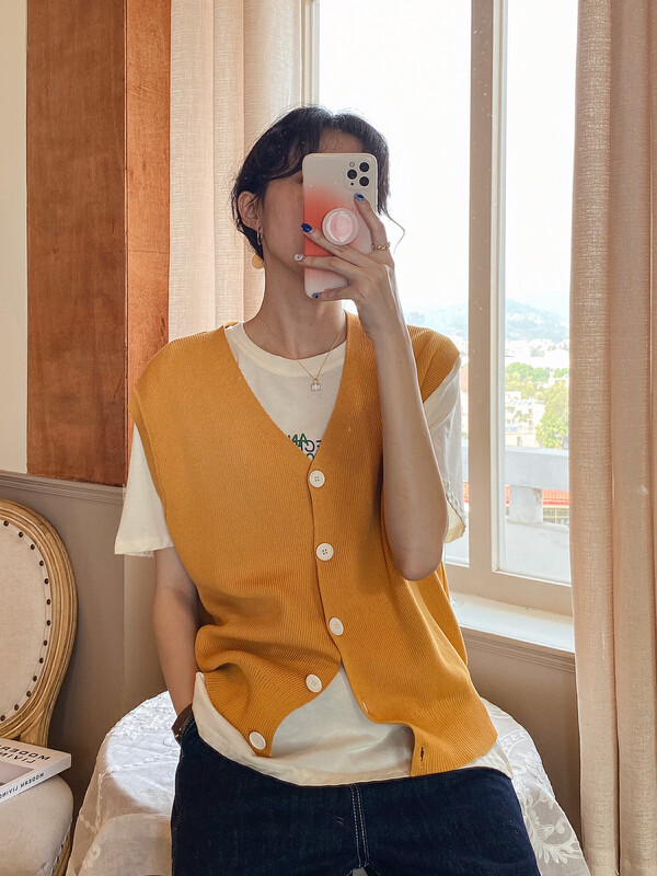 [secondtime] V-neck clean color single breasted knitted cardigan vest 3280# XJ