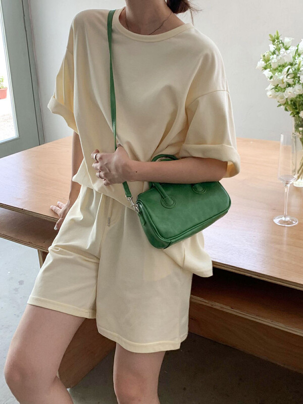 [secondtime] simple round neck solid T-shirt + loose casual Shorts Set 3373 × XJ