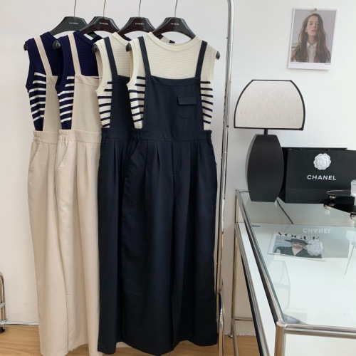 Am summer new Korean dongdamen striped Knitted Vest + loose wide leg casual pants two piece suit fashion