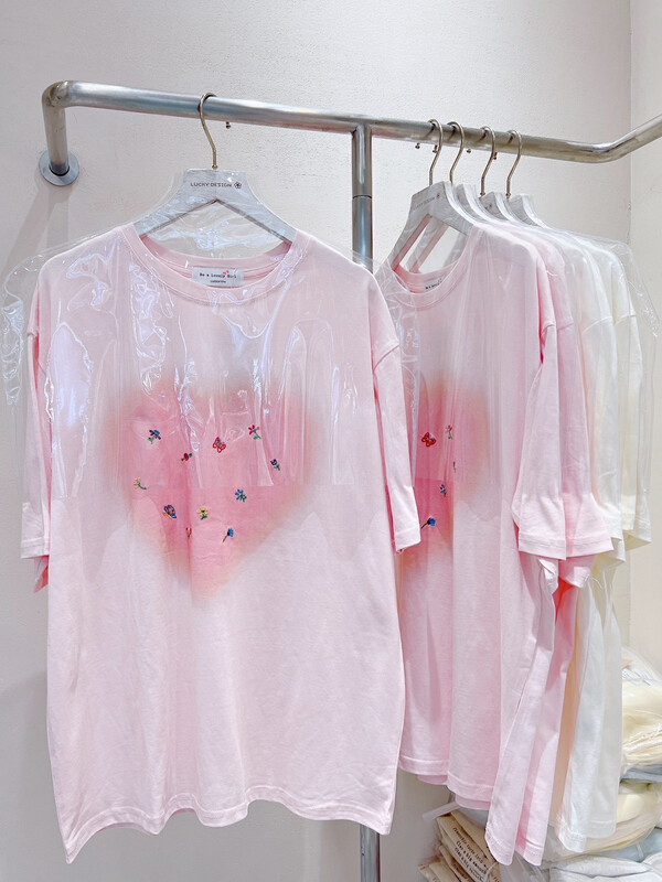 Original price 38.35! New in early summer! [lucky] render peach heart loose and versatile short sleeve T-shirt 8737 \hbx