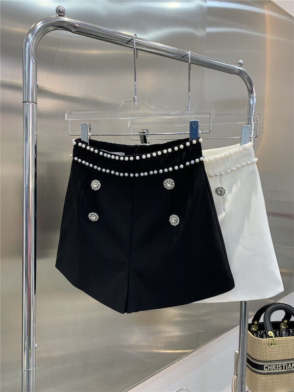 Original price 73.72! [Linna] casual shorts with small fragrance nail bead and diamond buckle design 7018\jj