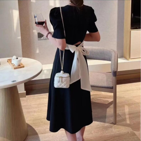 French Vintage Hepburn style black dress, new summer back bow, slim skirt