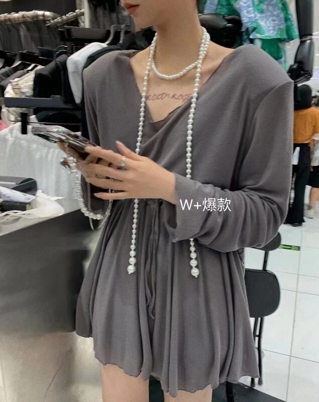 [w+] Korean long sleeved pullover shirt + casual versatile Shorts Set 6033# WTT