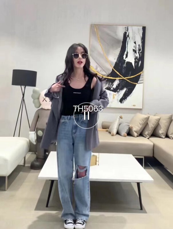 [T.H] Korean version of foreign style versatile big hole jeans l5063 \lsw
