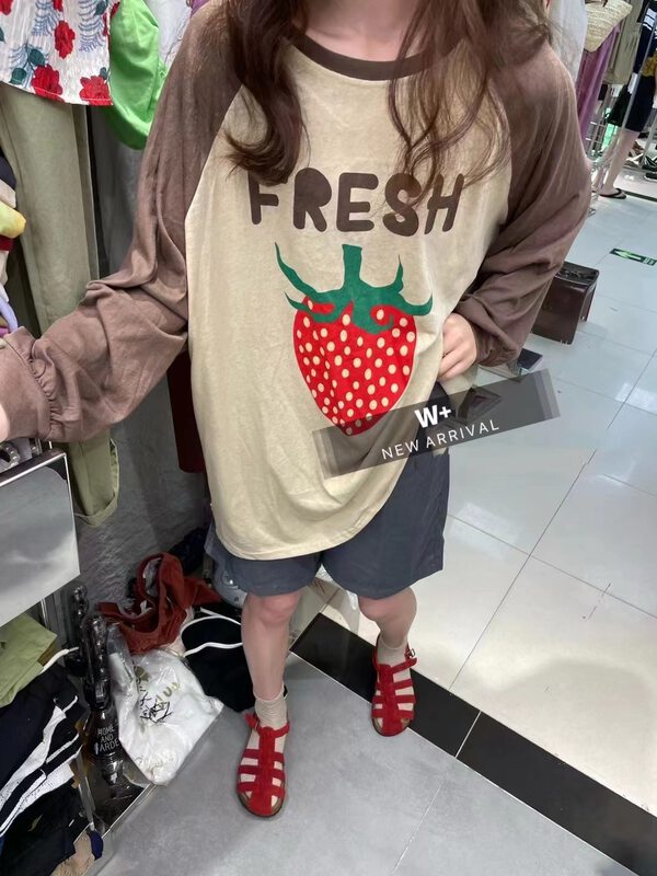 [w+] strawberry print Pullover sunscreen shirt 6096# WTT