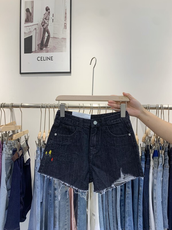 [T.H] Korean loose embroidered versatile denim shorts 770155 \lsw