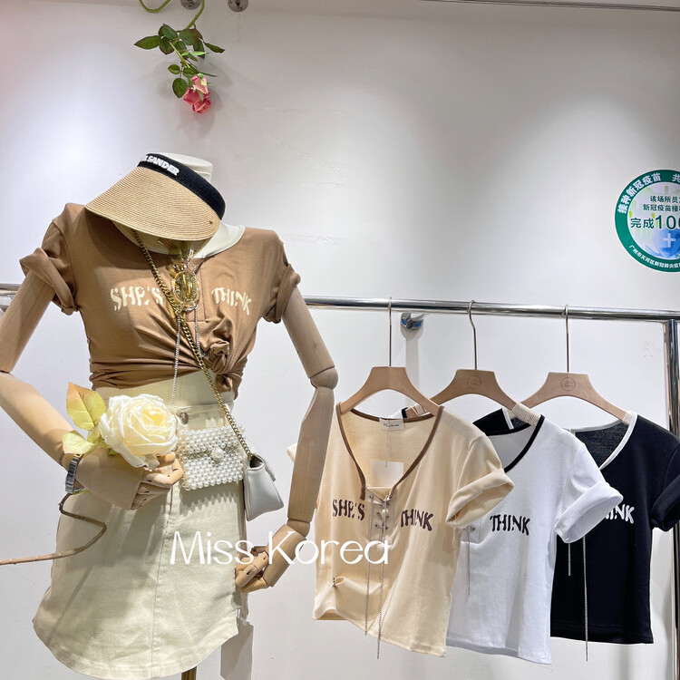 [Miss Korea] slim lettered printed comfortable short sleeve T-shirt (with a chain) (T-shirt only) 3267# HBx
