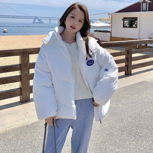 Real shooting of Hong Kong style cotton padded clothes cotton padded clothes new women's Korean bread clothes winter clothes small fashion thickened short coat