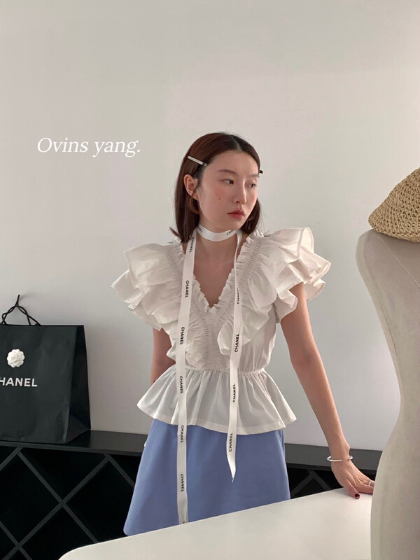 [ovinsyang] butterfly fly sleeve large V-neck blouse 8798 \wtt