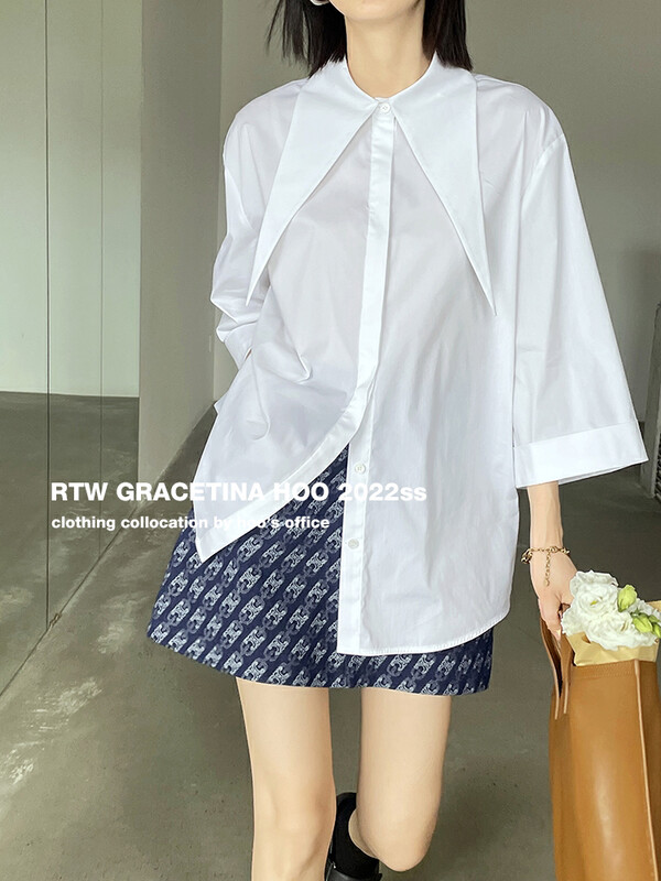[gracetina Hoo] design sense irregular collar silhouette shirt cs5097