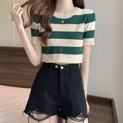 Real shooting, real price, new summer Korean round neck, slim and versatile, short striped sweater, women's top