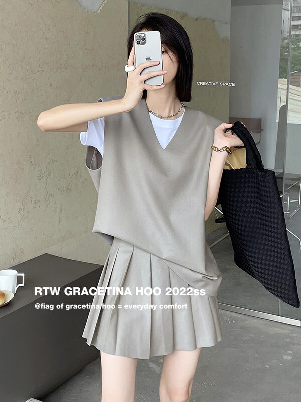 [gracetina Hoo] niche design V-neck vest short skirt suit shoulder pad decoration tz662