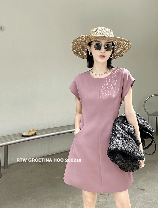 [gracetina Hoo] temperament, slim waist, vertical cut dress pocket design ly6202