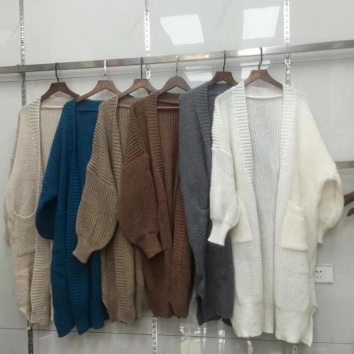 Autumn 2022 new long sleeved lazy top knitted cardigan design sense of niche sweater jacket Korean women's wear