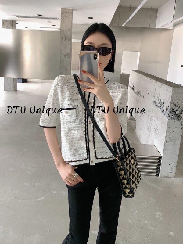 [Tutu] Korean color contrast small fragrant breasted short sleeved sweater t52305# LSL