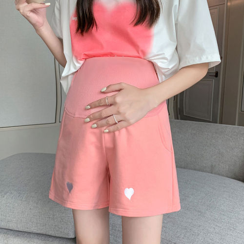 Pregnant women's shorts wear out in summer, fashionable and casual, loose embroidered three-part pants, high waist pants, pregnant women's pants