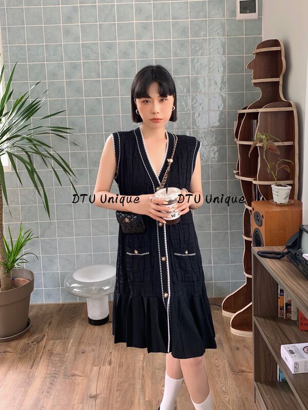 [DTU] French style small fragrance V-neck contrast pocket sleeveless dress 33018 \lsl