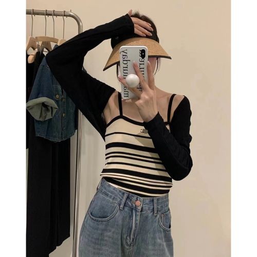 Korean style simple light luxury thin shoulder belt embroidery stripe color matching knitting bottoming out vest women's new summer slim fit