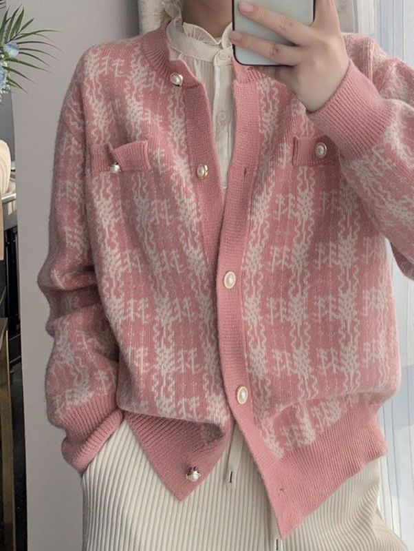 Xiaoxiangfeng sweater cardigan women's autumn 2022 Korean new coat round neck plaid sweater