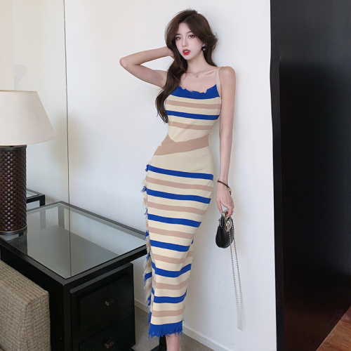 Simple color matching wool striped suspender dress long skirt women's design sense tassel retro