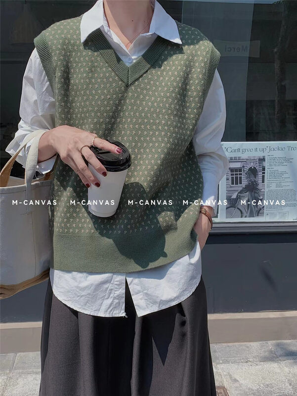 New in early autumn!【M-CANVAS】Sleeveless Versatile Pullover Vest 8928# HYY