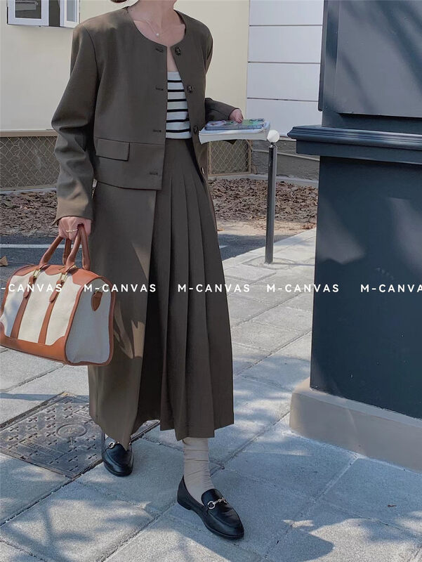 New in early autumn!【M-CANVAS】High waist solid color pleated skirt 8939-1# HYY