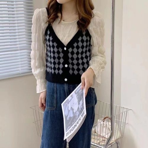 Plaid sleeveless vest 2022 Korean version of the new v-neck single-breasted contrast color knitted vest sweater women