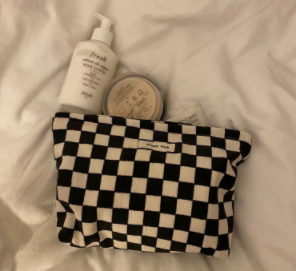 Niche design black and white temperament jacquard canvas cosmetic bag ins high-value literary retro convenient handbag