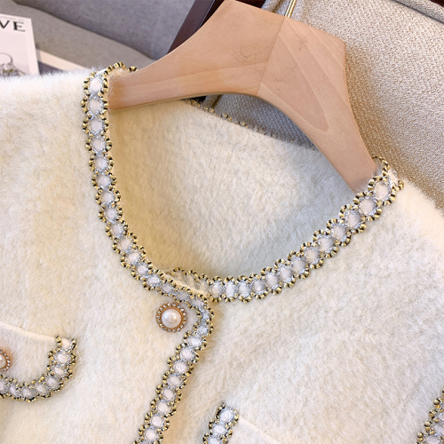 Xiaoxiangfeng temperament imitation mink vest autumn female Korean version pearl buckle outer wear vest knitted sweater all-match vest tide