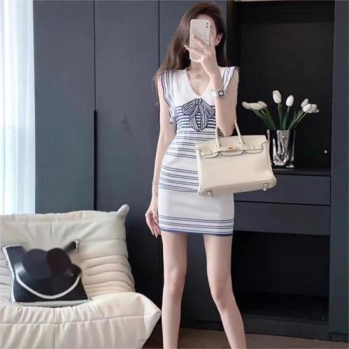 French Small Fragrance Dress Women's Summer  New Design Sense of Small Waist Thin Temperament Knitted Skirt