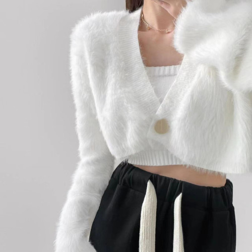 South Korea's solid color imitation mink velvet one button short furry coat women's 2022 autumn loose western style wild knitted sweater