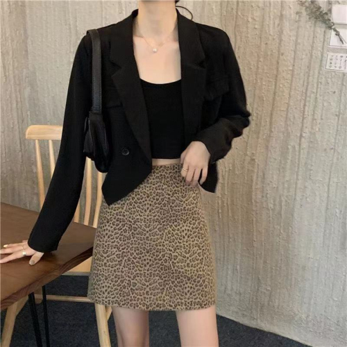 Spring and Autumn New All-match Design Women's Short Small Suit Jacket Casual Workwear Top Women
