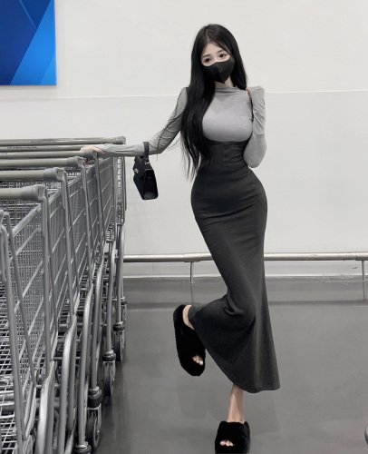 Real price coral sea strap fishtail skirt long-sleeved bottoming shirt top two-piece set