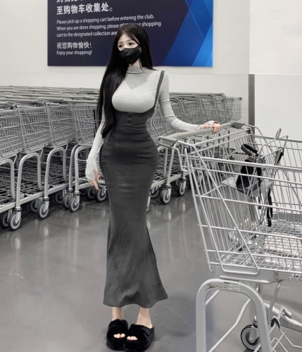 Real price coral sea strap fishtail skirt long-sleeved bottoming shirt top two-piece set