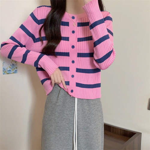 Real price Autumn Korean version of the new striped cardigan is thin loose jacket T-shirt top women