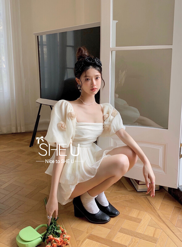 【SHE U】French rose puff sleeve a hem shirt C80709# JHY