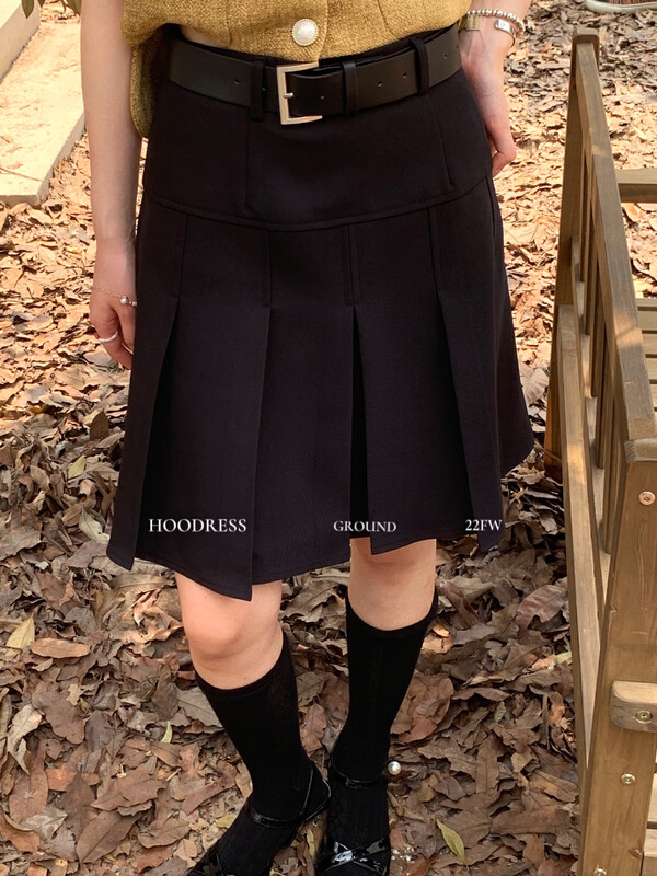 New in early autumn! [Fire HOODRESS] Small Korean style shows thin and high waist skirt (with belt) 22421# JHY