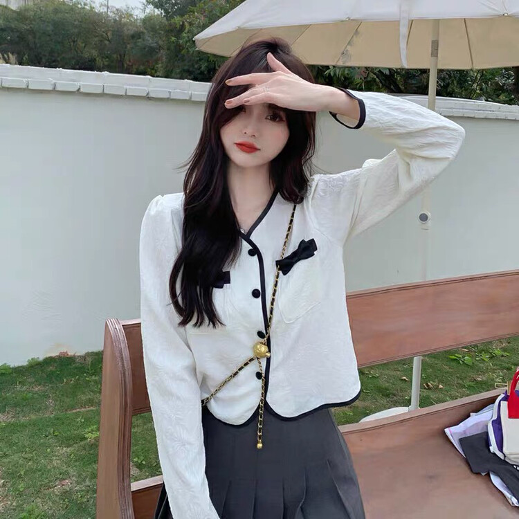 Autumn models are new! [Miss Xixi] Women's design sense of small bow blouse 6811# L