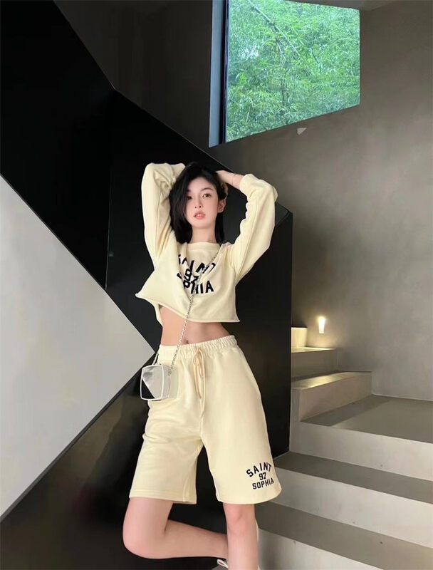 New in early autumn! [Big C STUDIO] Letter Round Neck Fashion Long Sleeve T-Shirt + Thin Casual Shorts Set 5302# PCZ
