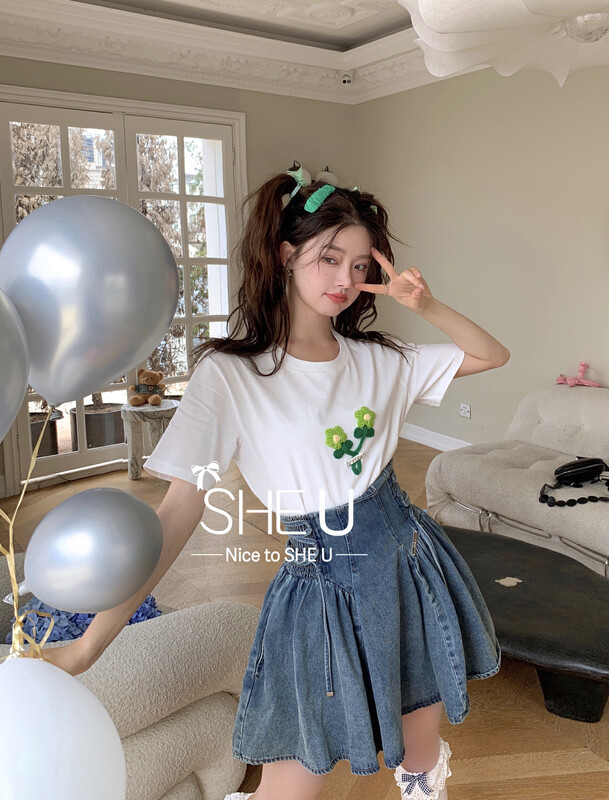 [SHE U] Korean style all-match three-dimensional small flower short-sleeved T-shirt must-have in early autumn 51133