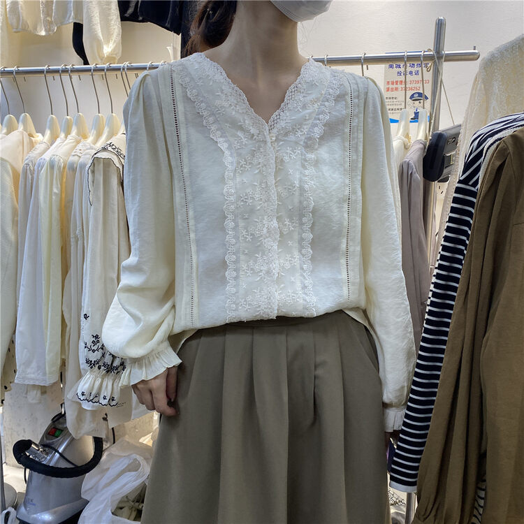 New in early autumn!【O.LUCKY】V-neck embroidered lace stitching blouse 2016# HBX