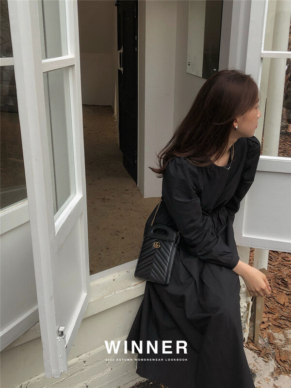 New in autumn!【WINNER】Pleated dress with round neck and waist 8866# L
